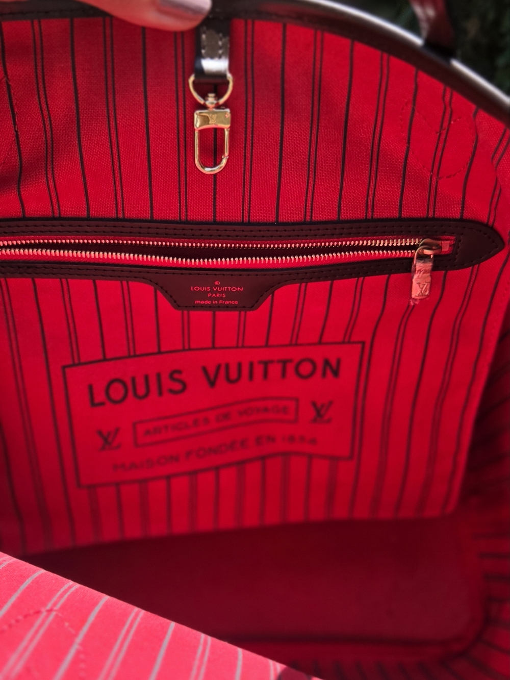 Source Unknown Brown Checkered Tote with Red Interior - Picture 8 of 11